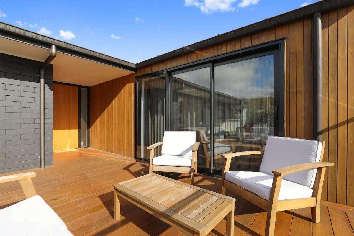 Вилла Redwoods Getaway Роторуа Экстерьер фото